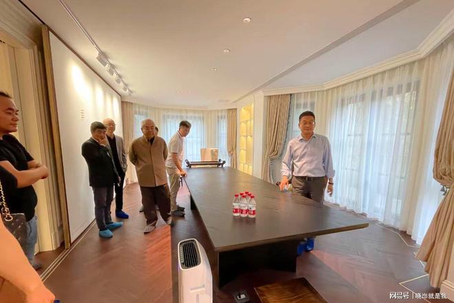 入新房床前镜设计引关注凯发k8网站范曾夫妇迁(图5)